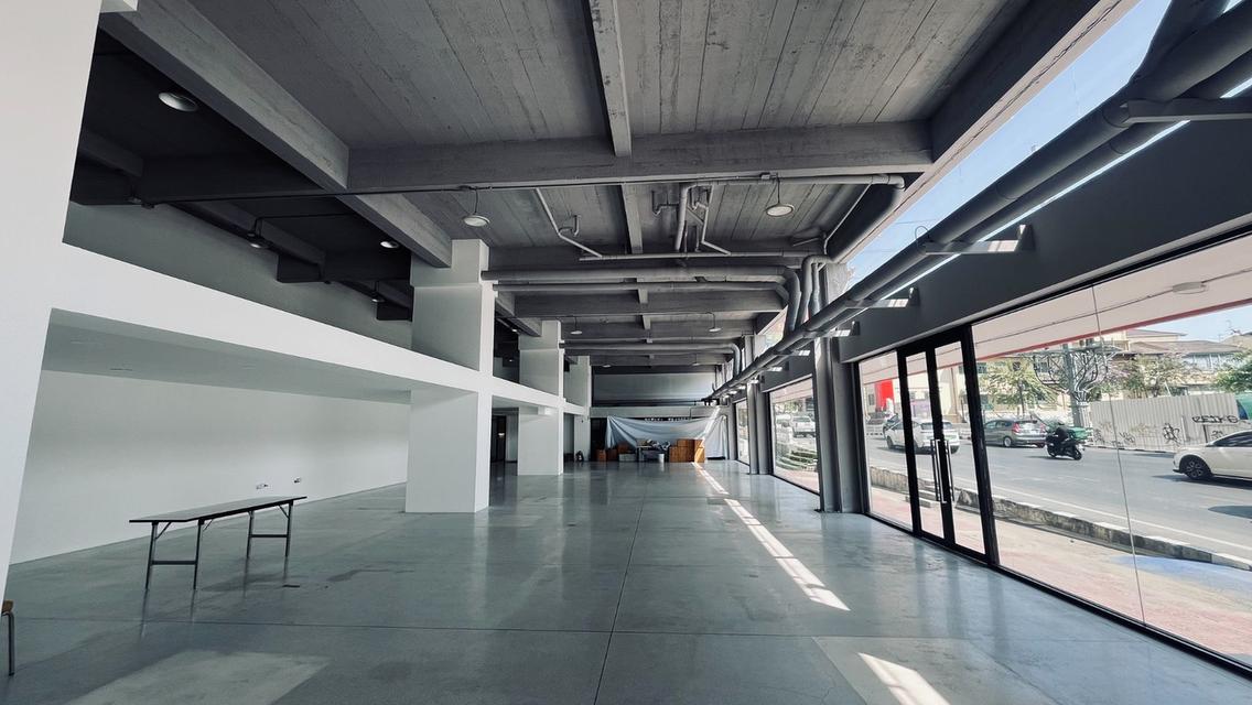 ให้เช่าพื้นที่ชั้น 1 อาคาร MSM (ย่านสามยอด) – พื้นที่กว้าง 900 ตร.ม. 6