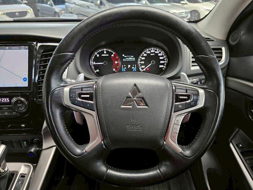 Mitsubishi Poaero 2.4GT ปี16 9