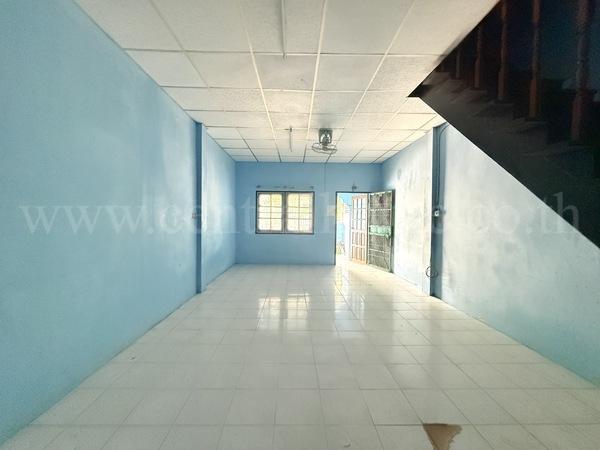 ทาวน์เฮ้าส์ ศรีประจักษ์ คลอง 2 ซอยรังสิต - นครนายก 47 5