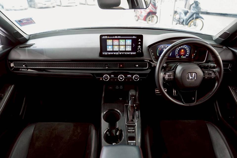 HONDA CIVIC FE 2.0 RS E-HEV TOP 2024 รถใหม่ ถูกกว่าป้ายแดงถึง3แสนกว่าบาทเลย 7