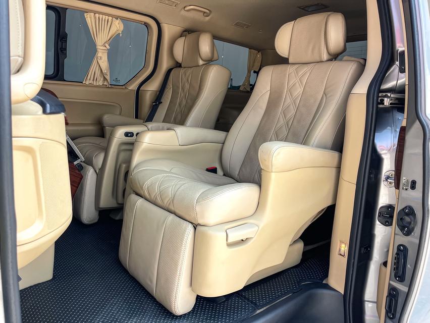 ขาย Hyundai H1 Grand Starex ปี17 14