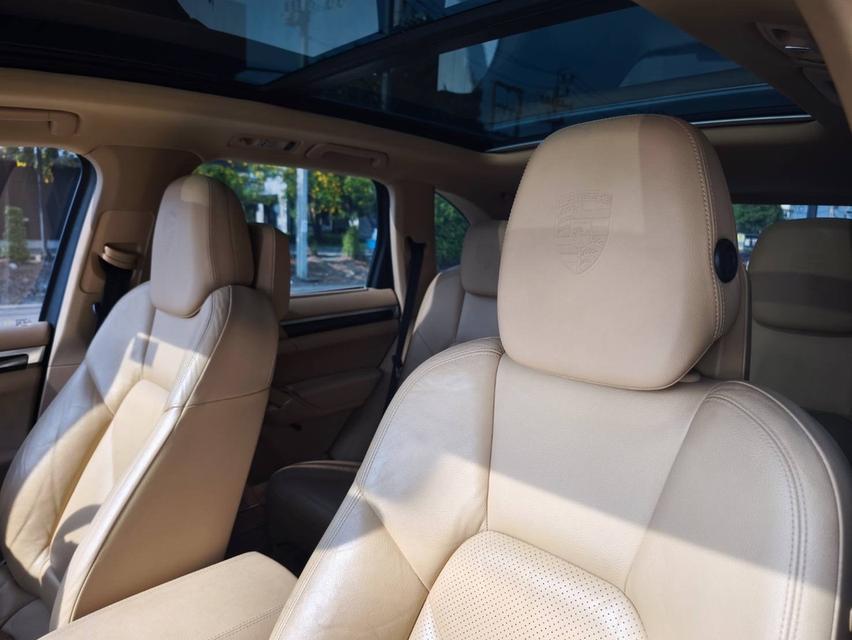 รหัสรถ KPV2357 2012 Porsche Cayenne S hybrid 10
