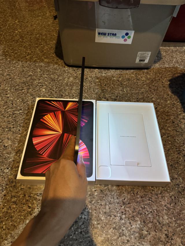 ขายiPadPro11นิ้วM1สีดำ256กิ๊กมีกล่องใช้งานดีปากกาเขียนเส้นไม่ขาด รูปที่ 5