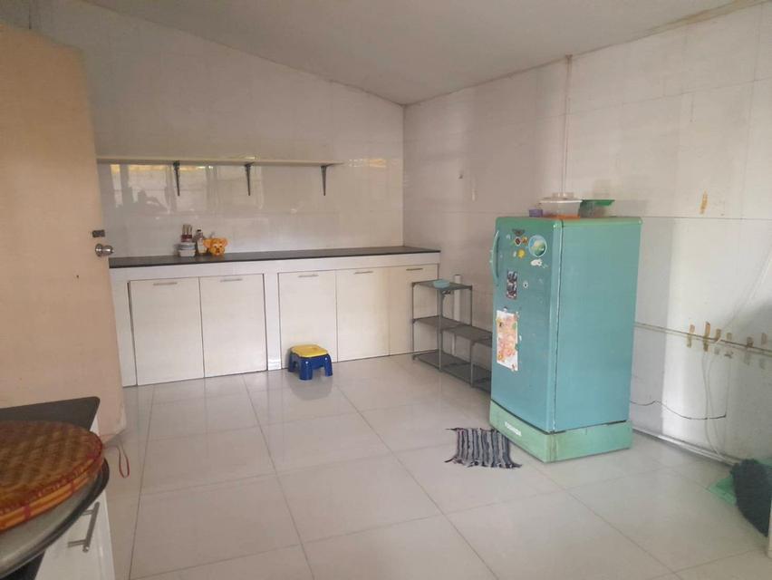 เช่าทาวน์โฮม 4 ชั้น 5 ห้องนอน หลังมุม ลาดพร้าว 18 3