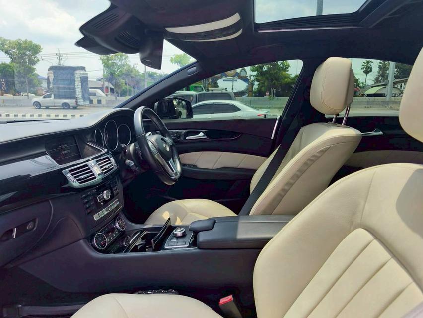 รหัสรถ KPV4630 2011 BENZ CLS 250D Diesel AMG 8