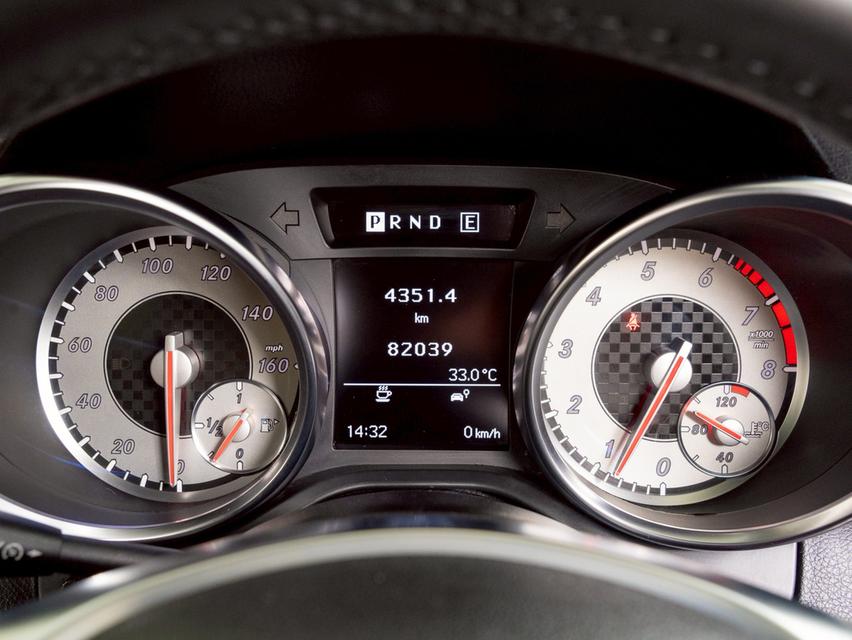 รหัสรถ 12AT337 Mercedes Benz SLK200 1.8 CGI AMG Dynamic โฉม R172 | ปีจด : 2012 7