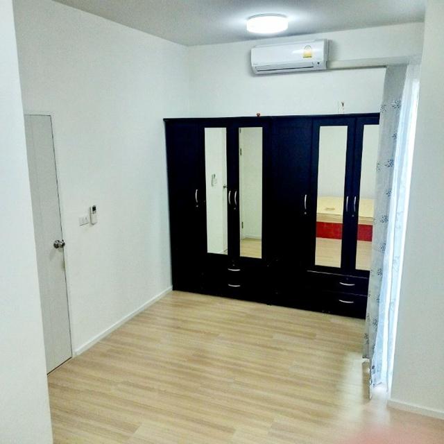 สุขสวัสดิ์ พระราม3 ม.พระจอมเกล้าธนบุรี 1.8 กม. 3 นอน ถูกสุดๆ ให้เช่าทาวน์โฮมหลังมุม 34 ตร.วา. 270 ตร.ม. 2 น้ำ 8