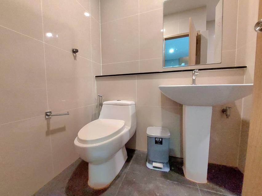 ขายเดอะซัน คอนโด 2 ห้องนอน 50.59 ตรม. กลางเมืองศรีราชา ราคาต่ำกว่าประเมิน หลังอัสสัมชัญศรีราชา 16