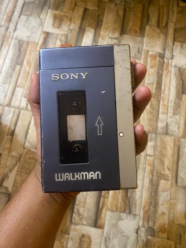 เครื่องเล่นเทป sony walkman tps-l2