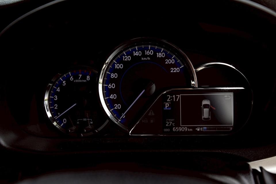 Toyota Yaris Cross 1.2 ปี 2020 สีขาว มือเดียวป้ายแดง สภาพใหม่มากๆ  13