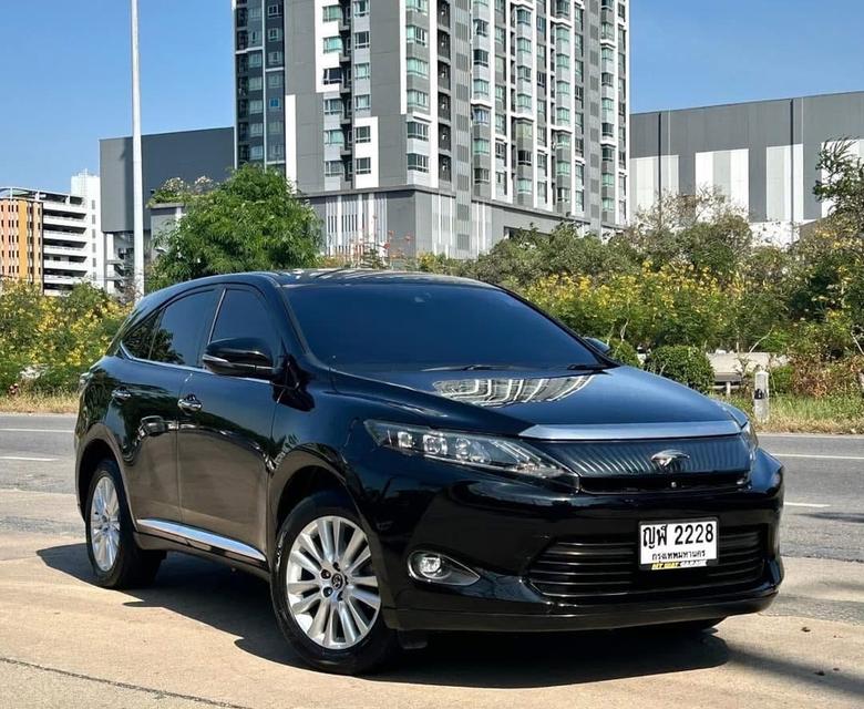 Toyota Harrier 2.0 Premium ปี 2014 รถนำเข้าจากญี่ปุ่น