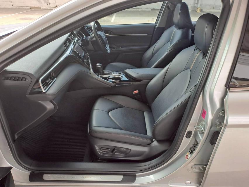 Toyota Camry 2.0 g ปี 2019 รถสภาพสวยมือเดียวจากป้ายแดง 13