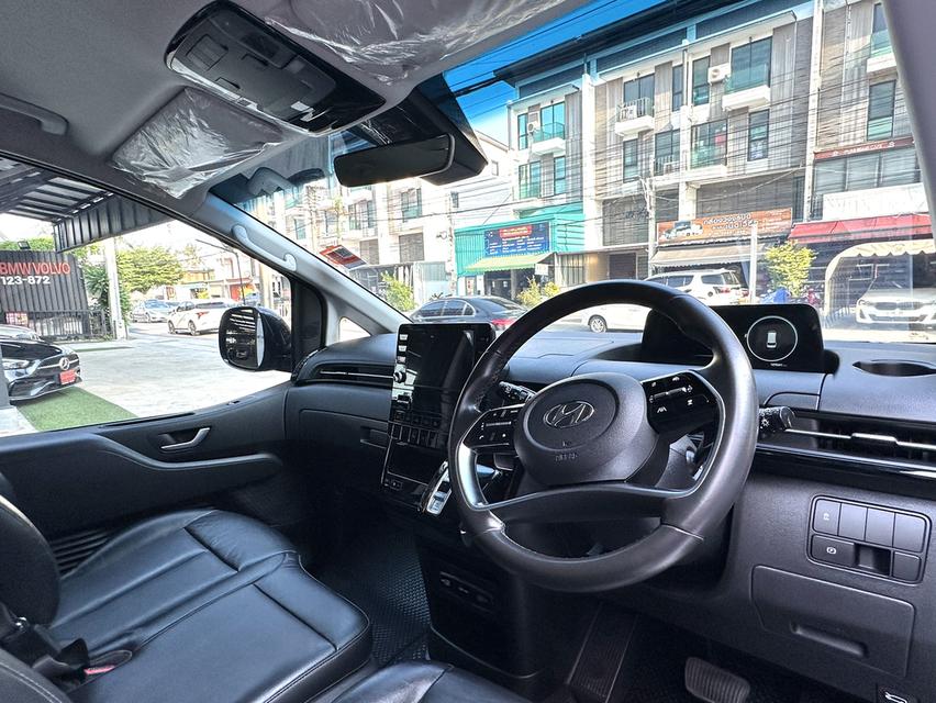 รถตู้ 11 ที่นั่ง HYUNDAI STARIA 2.2 SEL จดทะเบียนปี2022 ฝาท้ายไฟฟ้า บันไดข้างพับเก็บได้ รูปที่ 7