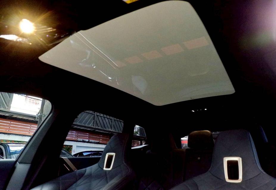 BMW iX eDrive50 Sport ปี 2021 8