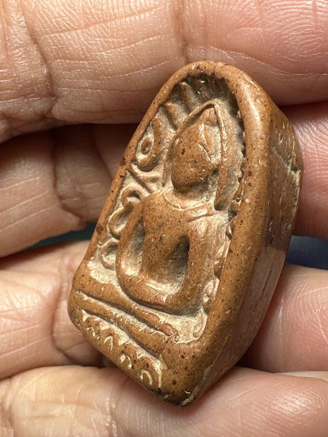 พระกำแพงซุ้มกอ พิมพ์ใหญ่ รูปที่ 8