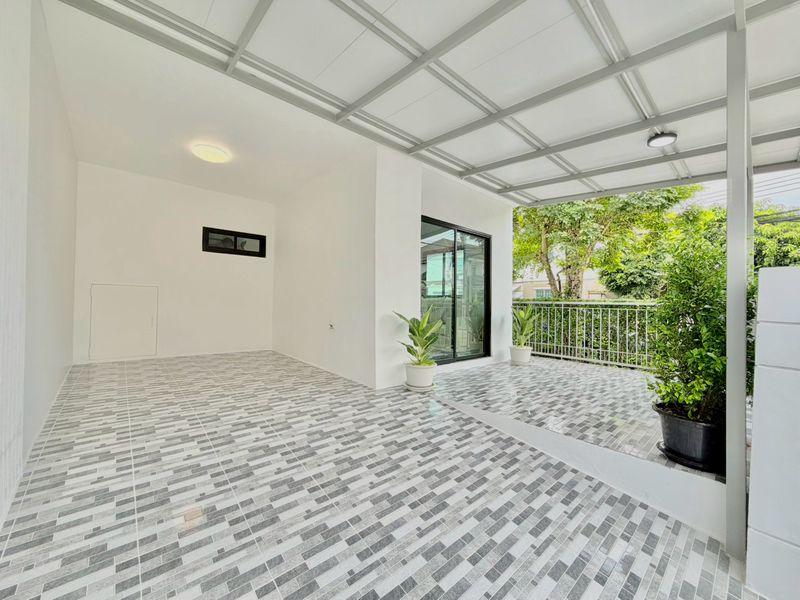 หมู่บ้านพฤกษาวิลล์63/1 พระราม5 นครอินทร์ทาวน์เฮาส์ 2 ชั้น หลังมุม ทำเลดีติดถนน พระราม 5//ถนนพิบูลสงคราม//ถนนติวานนท์ ทางเข้าวัดสังฆทาน 3