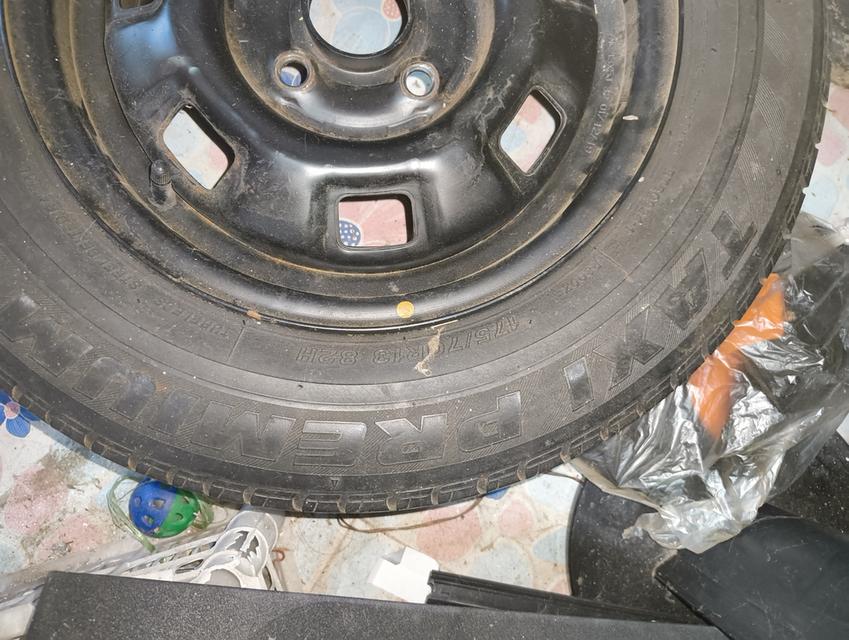 ล้ออะไหล่ 2