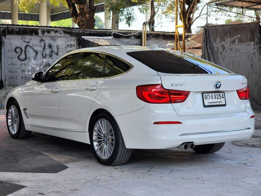 ขาย BMW 320d GT ปี19 6