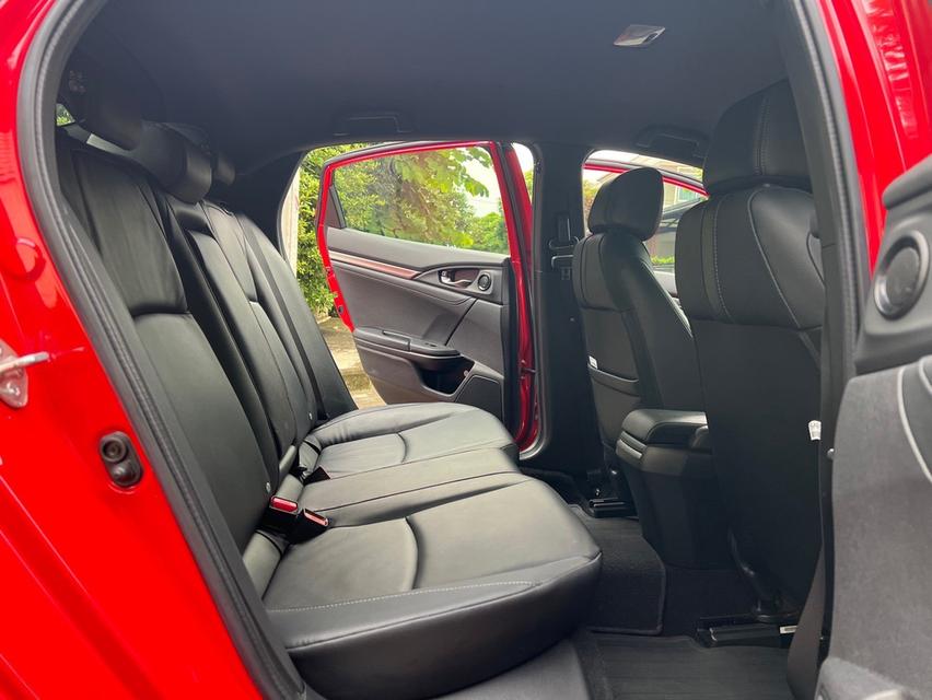 HONDA CIVIC FK 1.5 TURBO  ปี 2018 Top สีแดง  15