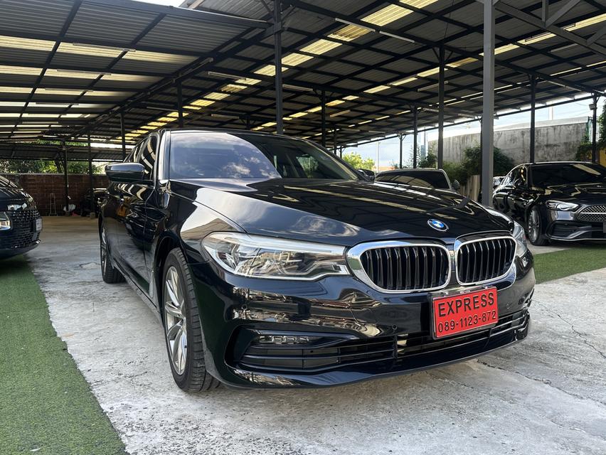 BMW 530e Elite จดทะเบียนปี 2020 คศ.19 มือเดียว ไมล์ 4x,xxx สวยมาก