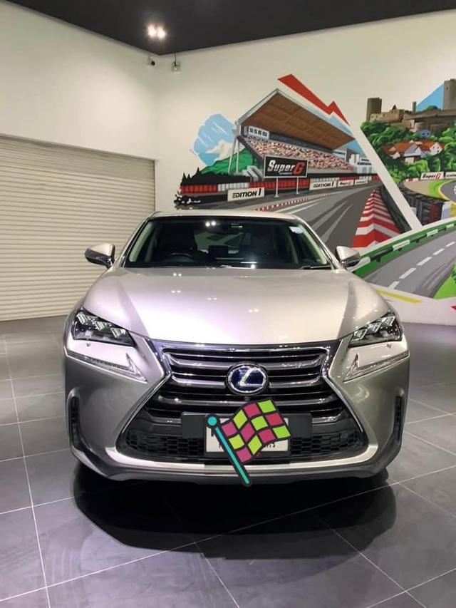 ขาย Lexus NX 300h 