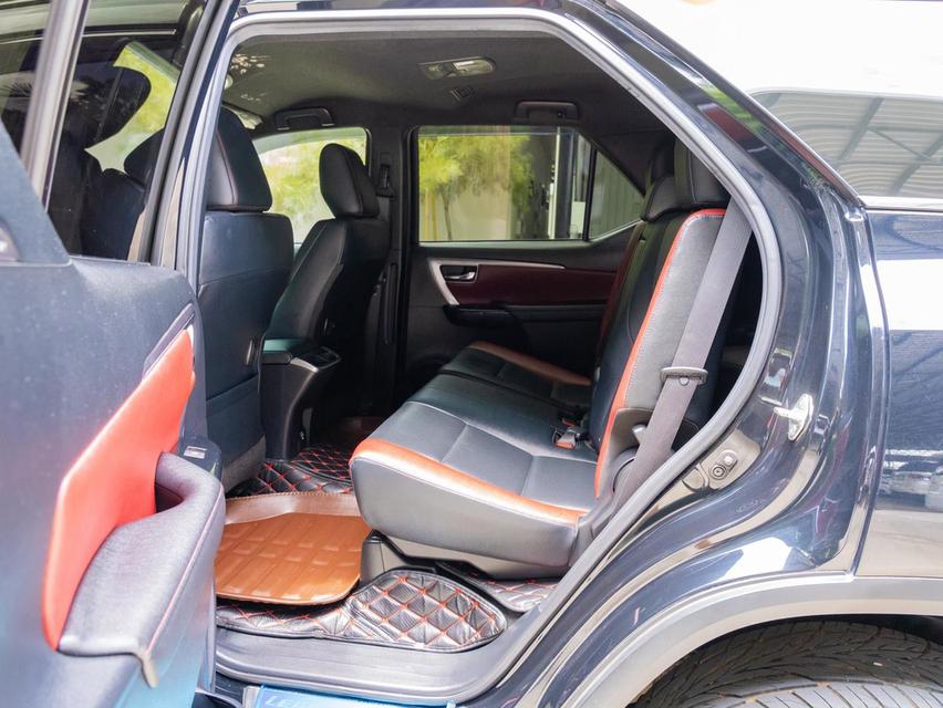 TOYOTA FORTUNER 2.4 LEGENDER 4WD ปี 2021 รูปที่ 15