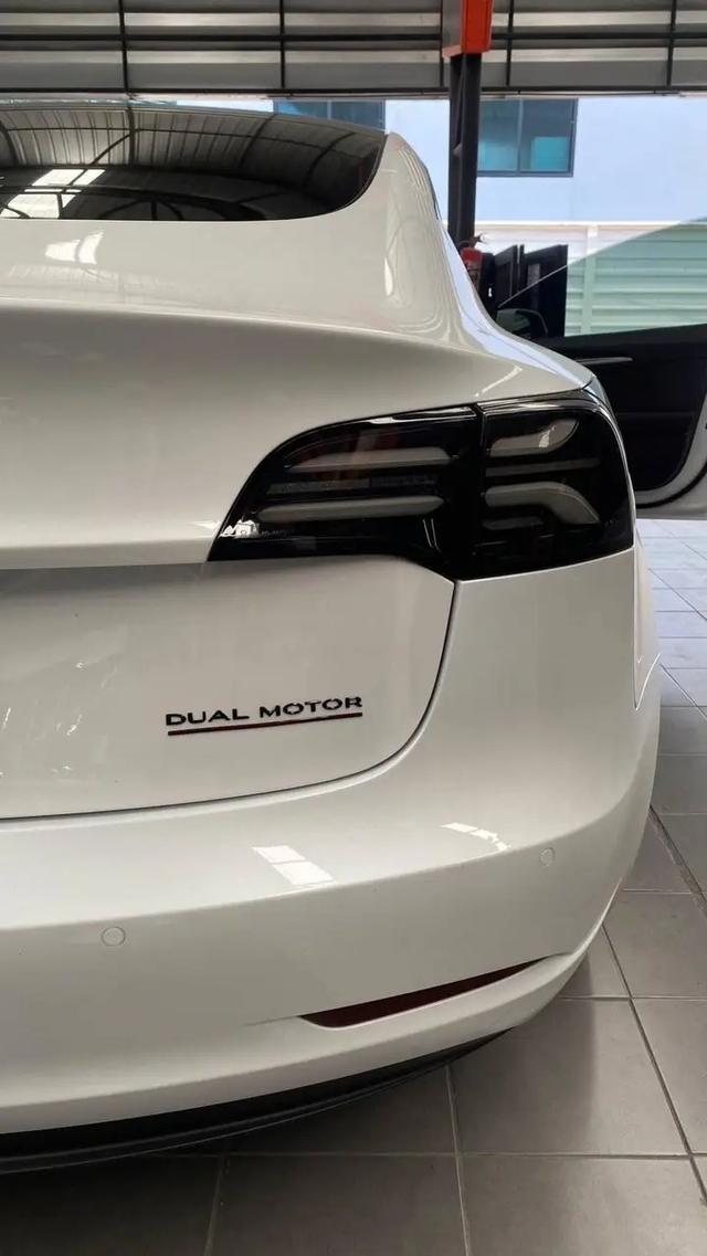 พร้อมขาย Tesla Model 3 เชียงใหม่ 2