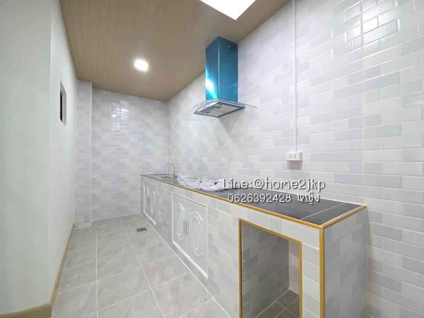 หมู่บ้านเมืองประชา หทัยราษฎร์ 37 8