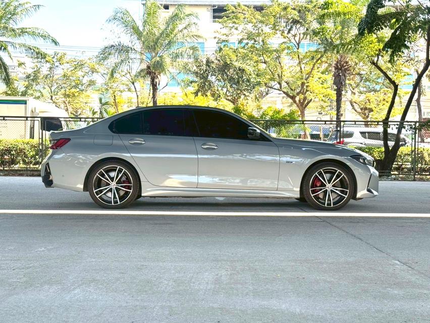 ขายรถ BMW 330e 2.0 M Sport ปี 2023 สีเทา เกียร์ออโต้ รูปที่ 8