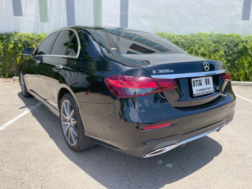 BENZ E 300e AMG Dynamic 2022 āļĢāļđāļāļāļĩāđ 5