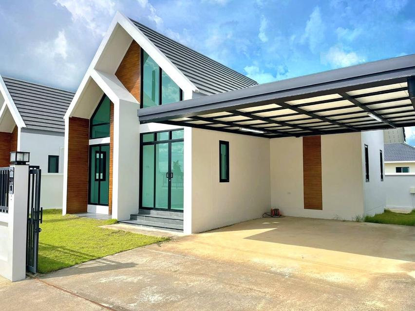 💸 งบไม่ถึง 2 ล้าน! ได้บ้านนอร์ดิก 2 นอน ฟรีโอน เพียง 1.98 ลบ. (กำลังก่อสร้าง) ทักแชทเลย ✅ 2