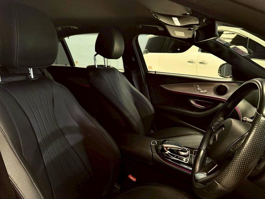 Mercedes-Benz E220d Avantgarde W213 ปี 2017 12