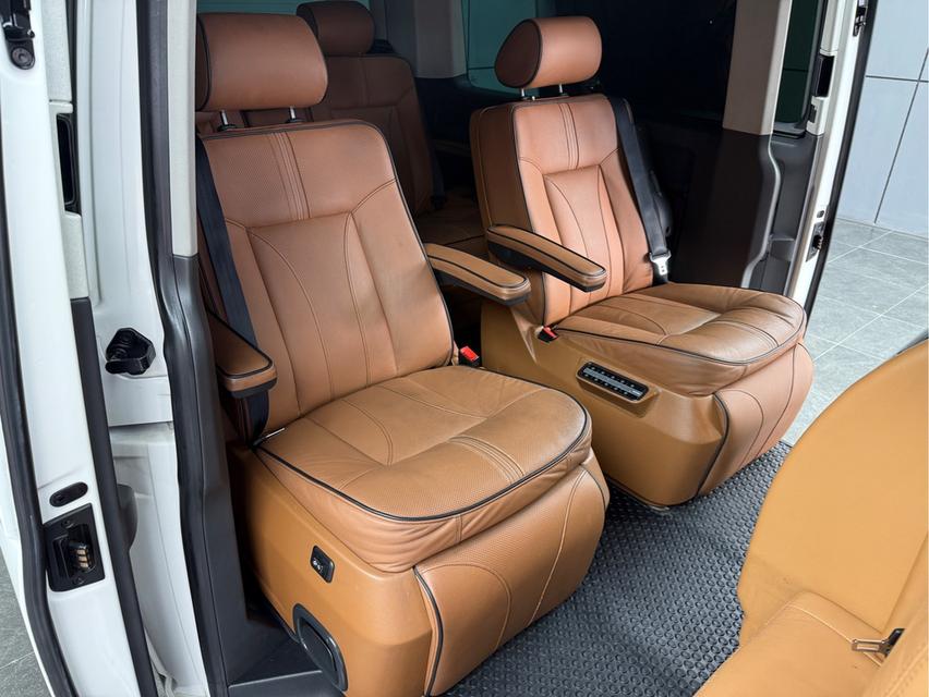 2012 VOLKSWAGEN CARAVELLE, 2.0 TDI 10