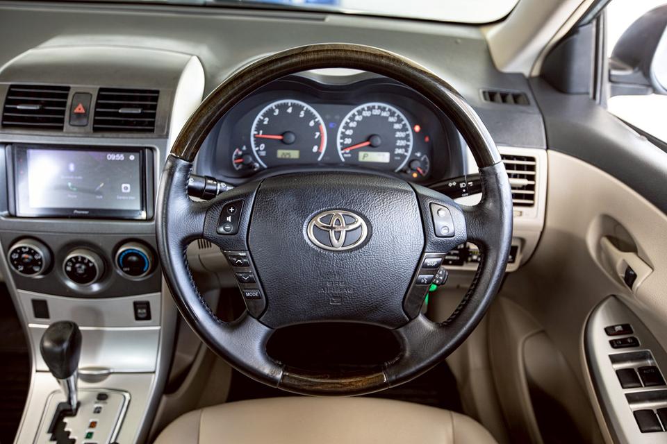 Toyota Altis 1.6E CNG ปี 2010 สี เทา  15