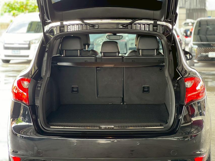 ปี 2010 PORSCHE CAYENNE , 3.0 HYBRIDโฉม CAYENNE สีดำ เกียร์ออโต้ เบนซิน+ไฮบริด 16