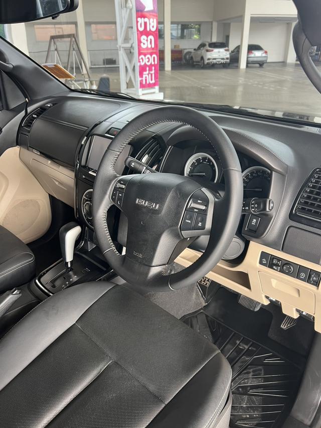 (แจ้งรหัสรถ: KCY441) 🔥 ขาย ISUZU D-MAX CAB-4 HI-LANDER 1.9 STEALTH Z-PRESTIGE AUTO ปี 2019 🔥 รูปที่ 8
