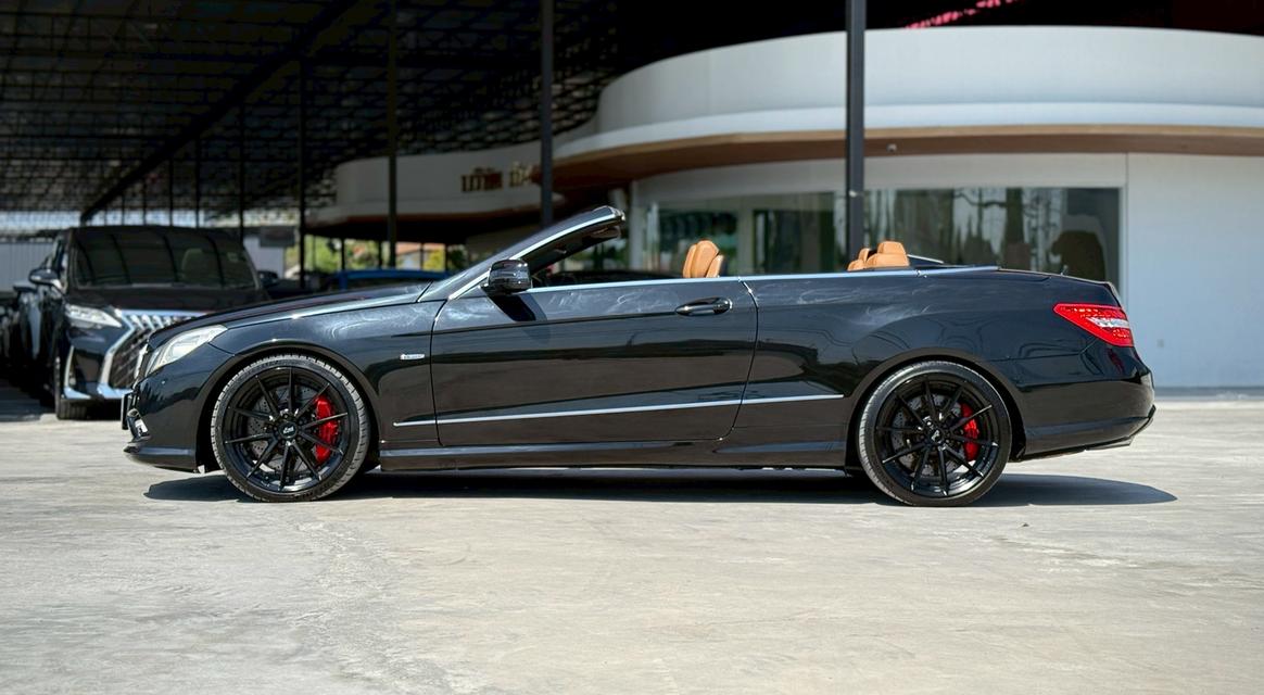 BENZ E-CLASS E250 AMG CABRIOLET 2011  8
