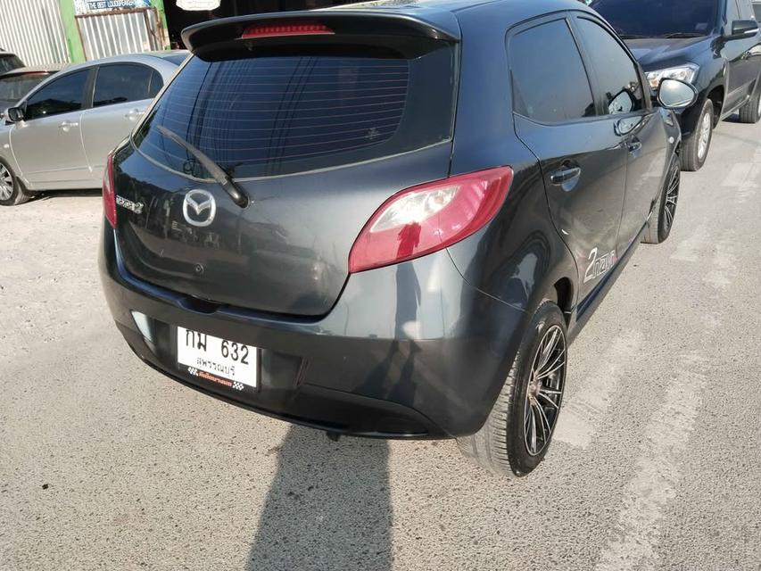 Mazda 2 1.5 Groove Sedan ปี 2010 3