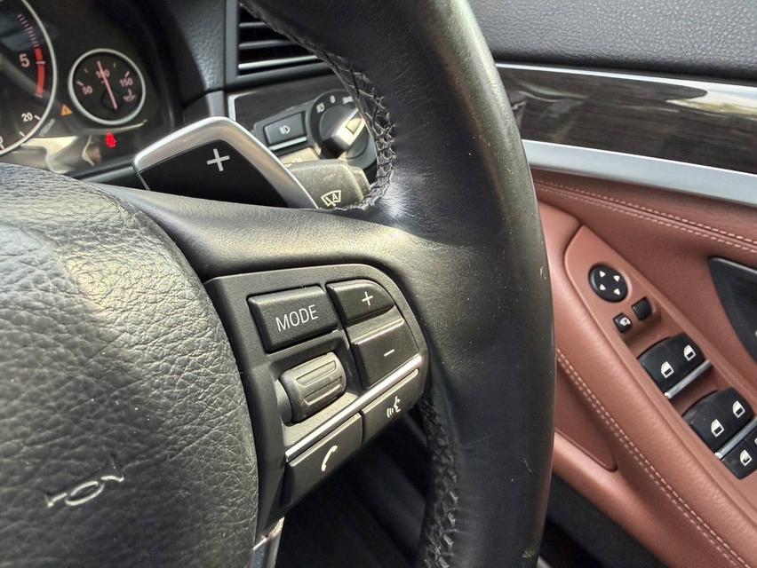 รหัสรถ AP5513 BMW 525D Top ปี11 ดีเซล สีขาว 15