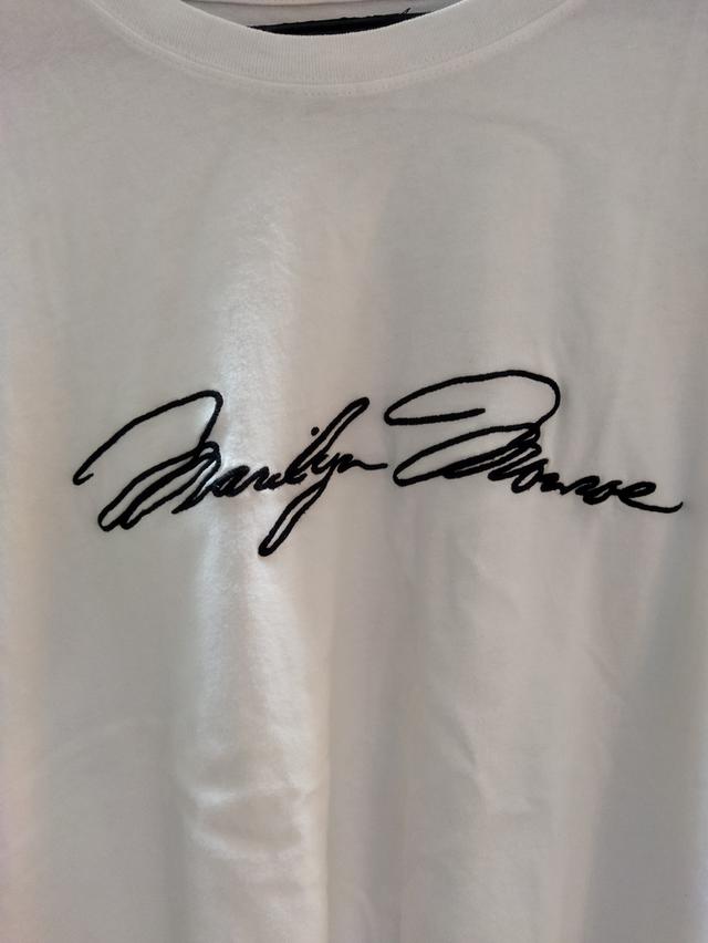 เสื้อยืด official marilyn monroe size XL สภาพ9/10 รูปที่ 7