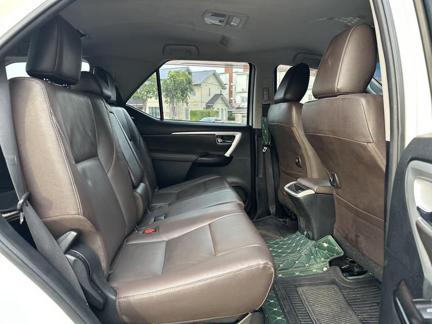 TOYOTA FORTUNER 2.4 V 2WD ปี 2016 15