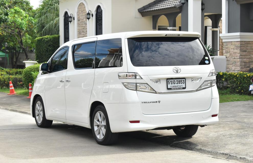 Toyota Vellfire 2.4V ปี2010  สีขาว ออโต้ เบนซิน ไมล์ 14x,xxx km. 2