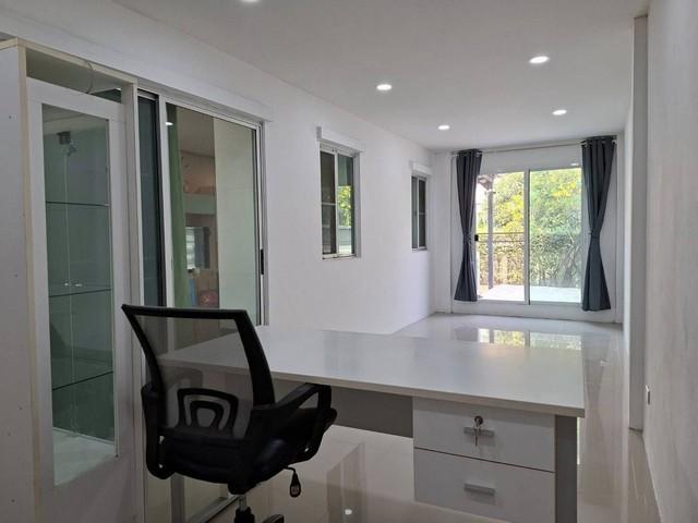 ให้เช่าบ้านเดี่ยว 2 ชั้น 58 ตร.วา 3 ห้องนอน หมู่บ้านพฤกษาปูริ กิ่งแก้ว 37 พร้อมอยู่ ทำเลดี วิวสวนหลังมุม เป็นส่วนตัว ใกล 8