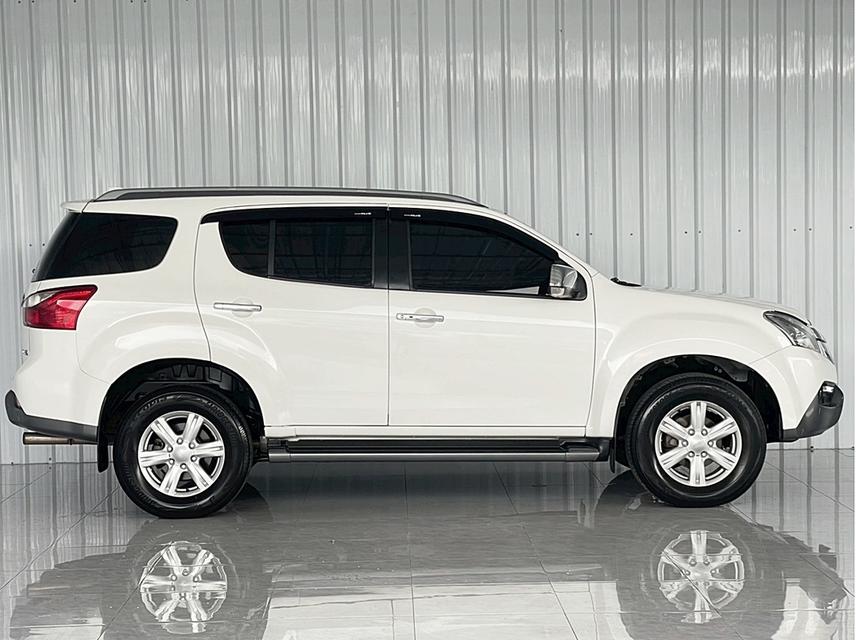 Isuzu Mu-X 3.0 DVD NAVI ดีเซล เกียร์ออโต้ ปี2015