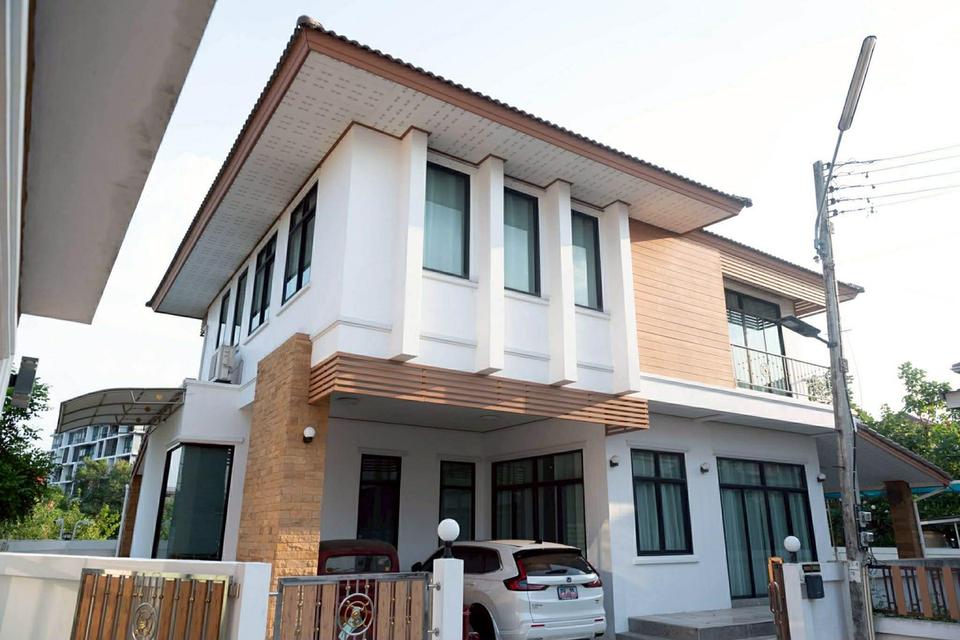 ขายด่วน! บ้านเดี่ยว 2 ชั้น พร้อมสระว่ายน้ำส่วนตัว (Private Pool) อ.เมืองบุรีรัมย์ ✨ 1