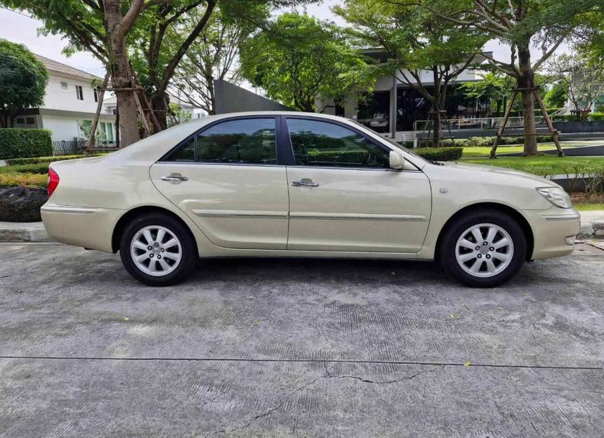 Toyota Camry ปี 2003 รถมือเดียวใช้งานน้อย