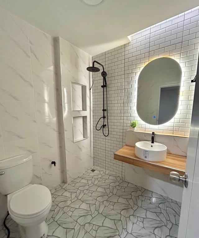 🏡✨ ขายทาวน์เฮาส์ชั้นเดียว รีโนเวตใหม่ ทำเลย่านเศรษฐกิจ ฟรีโอน 9