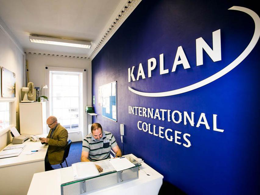 อัดโปรกระหน่ำ ใจป้ำส่งท้ายปี เมื่อเรียนภาษาที่ Kaplan 2