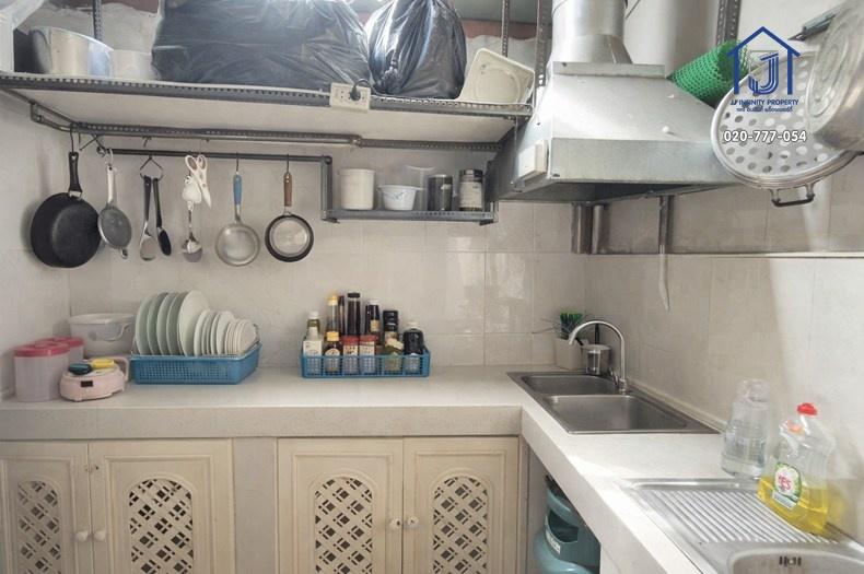 ขายทาวน์เฮ้าส์ 2 ชั้น หมู่บ้านแหวนยอด 1 ซอยลำลูกกา 21 ใกล้สถานีรถไฟฟ้าคูคต 7