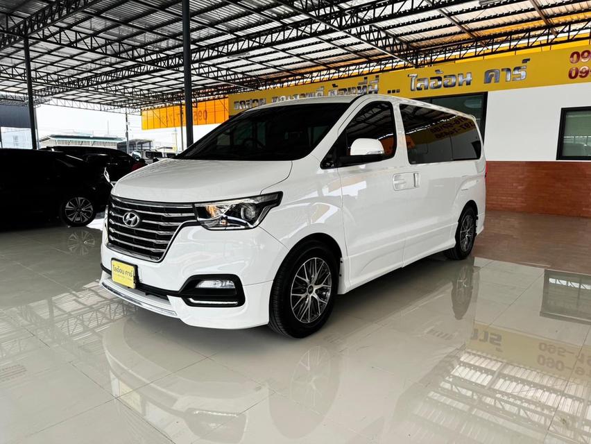 Hyundai H-1 2.5 Limited III (ปี 2019) Wagon รถตู้มือสอง สภาพดี ราคาถูก ไมล์น้อย ฟรีดาวน์  1